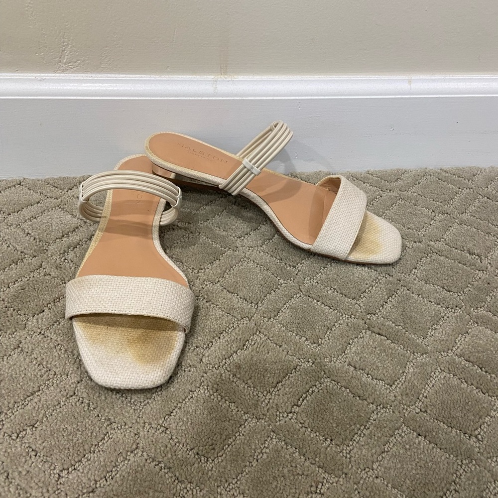 Halston Heritage cream slip on sandals size 8
